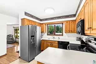 2917 N Blackman Ave, Duluth, MN 55811 - Photo 10