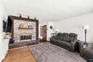 2917 N Blackman Ave, Duluth, MN 55811 - Photo 6