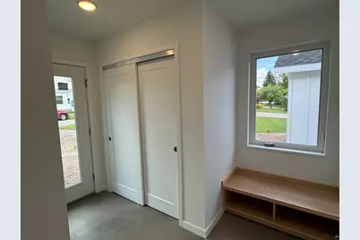 630 S 67th Ave W, Duluth, MN 55807 - Photo 12