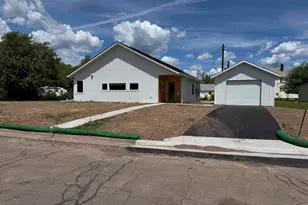 630 S 67th Ave W, Duluth, MN 55807 - Photo 2