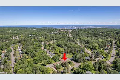 3304 Hutchinson Rd, Duluth, MN 55811 - Photo 4