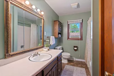 3304 Hutchinson Rd, Duluth, MN 55811 - Photo 18