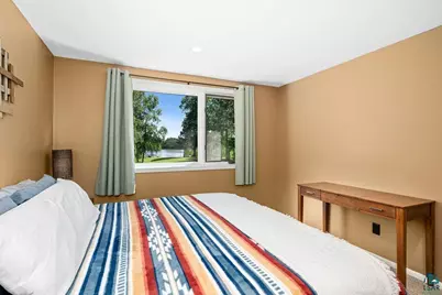 4235 W Pioneer Rd, Duluth, MN 55803 - Photo 32
