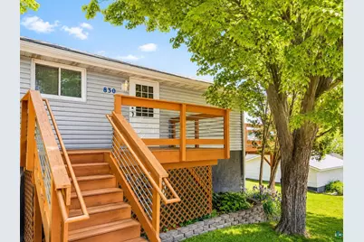 830 N 1st Ave E, Duluth, MN 55805 - Photo 2