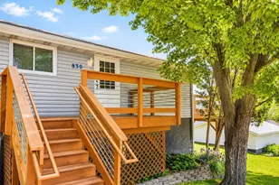 830 N 1st Ave E, Duluth, MN 55805 - Photo 2