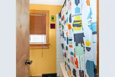 830 N 1st Ave E, Duluth, MN 55805 - Photo 20