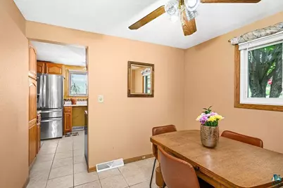830 N 1st Ave E, Duluth, MN 55805 - Photo 16