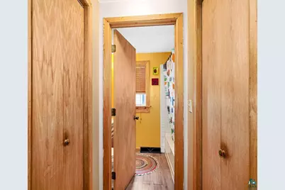 830 N 1st Ave E, Duluth, MN 55805 - Photo 18