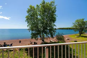 21 E Wisconsin St, Grand Marais, MN 55604 - Photo 16