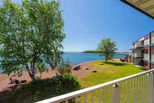 21 E Wisconsin St, Grand Marais, MN 55604 - Photo 32