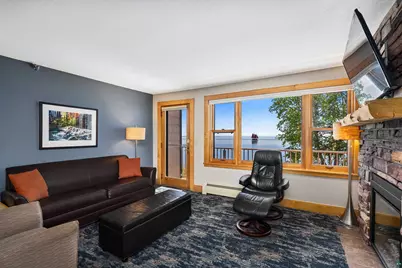 21 E Wisconsin St #203, Grand Marais, MN 55604 - Photo 4