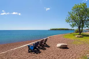 21 E Wisconsin St, Grand Marais, MN 55604 - Photo 48