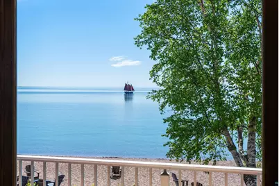 21 E Wisconsin St #203, Grand Marais, MN 55604 - Photo 6