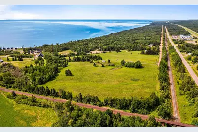 960 Old North Shore Dr, Two Harbors, MN 55616 - Photo 66