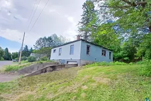 201 19th St, Cloquet, MN 55720 - Photo 8
