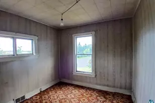 201 19th St, Cloquet, MN 55720 - Photo 22