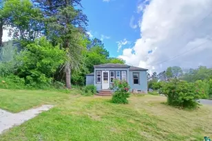 201 19th St, Cloquet, MN 55720 - Photo 1