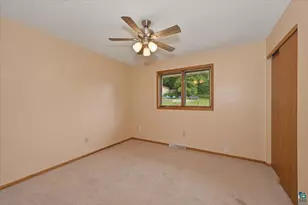 4113 Tioga St, Duluth, MN 55804 - Photo 20