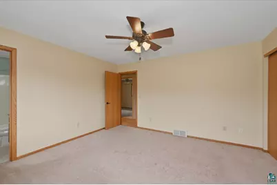 4113 Tioga St, Duluth, MN 55804 - Photo 14