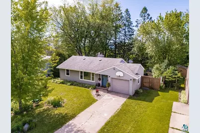 4920 Colorado St, Duluth, MN 55804 - Photo 2