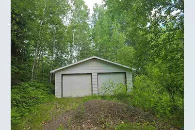 3704 Sandberg Rd, Duluth, MN 55810 - Photo 2