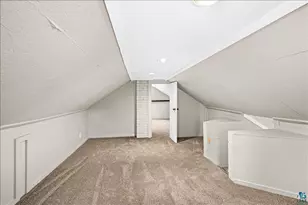 5909 N Shore Dr, Duluth, MN 55804 - Photo 20