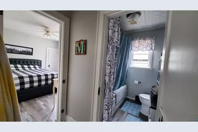 324 E White St, Ely, MN 55731 - Photo 18
