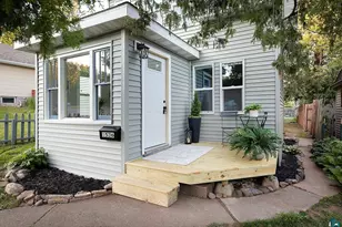 1536 N 8th Ave E, Duluth, MN 55805 - Photo 2