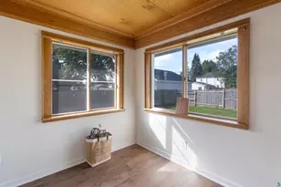 808 E 7th St, Superior, WI 54880 - Photo 14