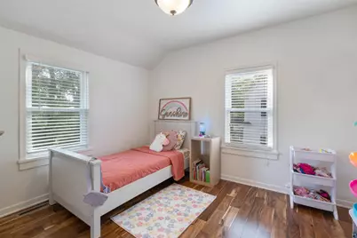 808 E 7th St, Superior, WI 54880 - Photo 18