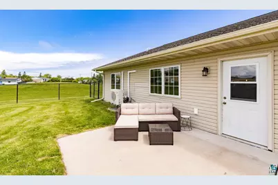 2227 Bardon Ave #1, Superior, WI 54880 - Photo 34