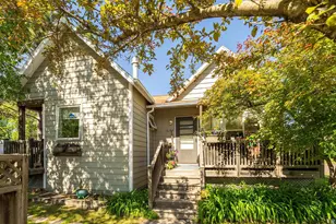 1602 Minnesota Ave, Duluth, MN 55802 - Photo 1