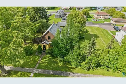 2722 E 4th St, Superior, WI 54880 - Photo 24