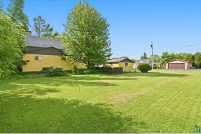 2722 E 4th St, Superior, WI 54880 - Photo 12