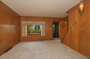 2722 E 4th St, Superior, WI 54880 - Photo 8