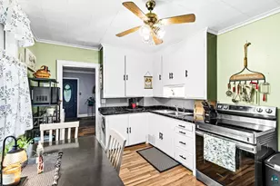 1126 North 6th Ave E, Duluth, MN 55805 - Photo 12