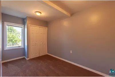 25 E 7th St, Duluth, MN 55805 - Photo 20