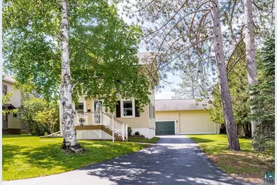 26 W Mankato St, Duluth, MN 55803 - Photo 2