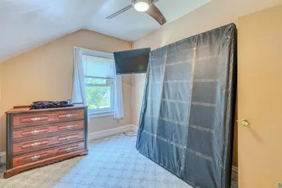 123 S 57th Ave W, Duluth, MN 55807 - Photo 12