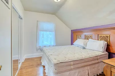 123 S 57th Ave W, Duluth, MN 55807 - Photo 8