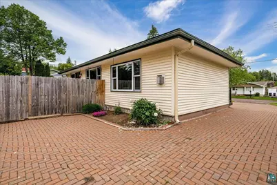 130 Austin St, Duluth, MN 55803 - Photo 28