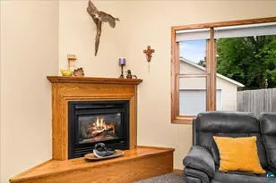 130 Austin St, Duluth, MN 55803 - Photo 6