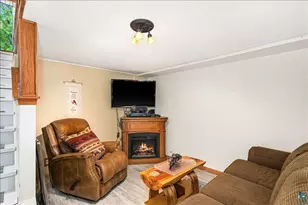 130 Austin St, Duluth, MN 55803 - Photo 16