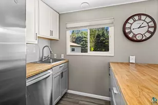 19 Law Dr, Silver Bay, MN 55614 - Photo 4