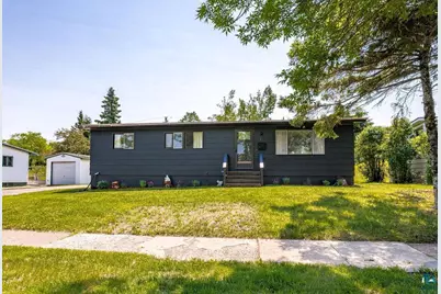 19 Law Dr, Silver Bay, MN 55614 - Photo 1