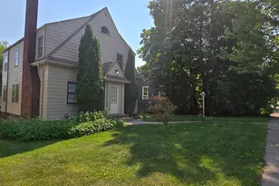 4110 E Superior St, Duluth, MN 55804 - Photo 2