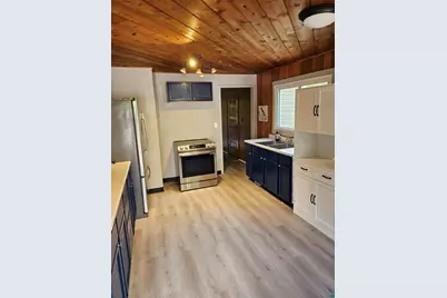 3990 Martin Rd, Duluth, MN 55803 - Photo 2