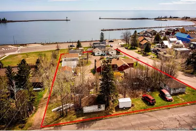 14 W 4th Ave, Grand Marais, MN 55604 - Photo 18
