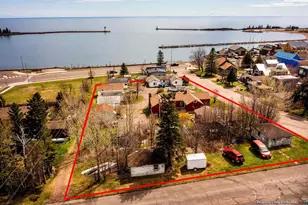 14 W 4th Ave, Grand Marais, MN 55604 - Photo 18