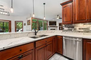 5314 Roosevelt Dr, Hermantown, MN 55811 - Photo 10